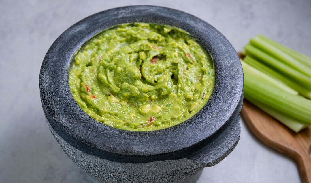 Molcajete Salsa Guacamole